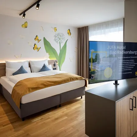 Jufa - Inkl 4h Thermeneintritt In Parktherme باد رادكرسبرغ