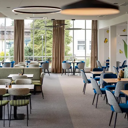 Jufa - Inkl 4h Thermeneintritt In Parktherme فندق