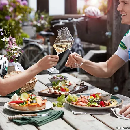 Jufa - Inkl 4h Thermeneintritt In Parktherme Hotel Bad Radkersburg