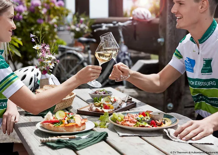 Jufa - Inkl 4h Thermeneintritt In Parktherme فندق باد رادكرسبرغ